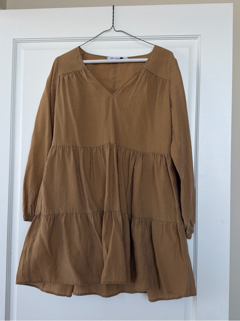 Zara Brown Tiered V-Neck Long Sleeve Dress